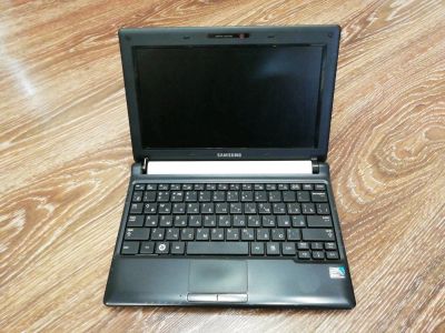 Лот: 12270750. Фото: 1. Нетбук Samsung n148 с живой батареей... Ноутбуки