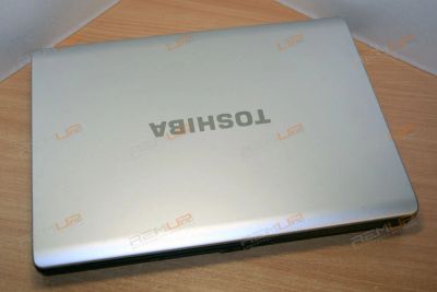 Лот: 10624936. Фото: 1. Ноутбук Toshiba Satellite L300... Компьютеры в сборе