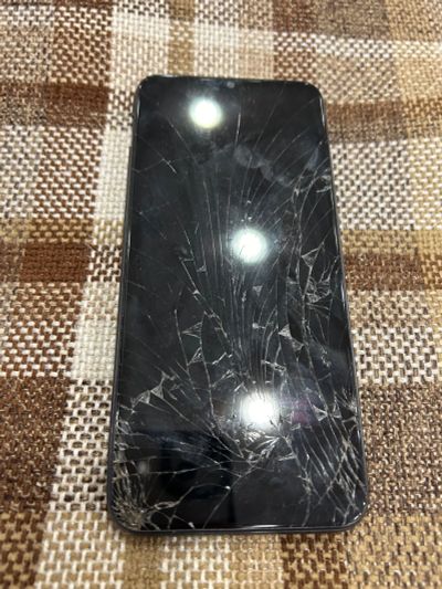Лот: 21984720. Фото: 1. tecno spark 7. Смартфоны
