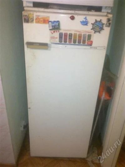 Лот: 1553937. Фото: 1. Холодильник двухкамерный Бирюса... Холодильники, морозильные камеры