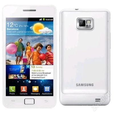 Лот: 1180677. Фото: 1. Samsung GALAXY S II i9100 White... Смартфоны