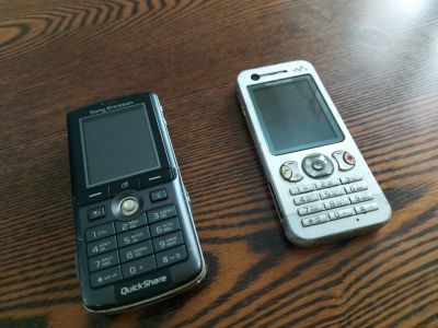 Лот: 25722063. Фото: 1. Sony Ericsson K750i и w890i. Кнопочные мобильные телефоны