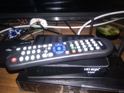 Лот: 13676427. Фото: 1. спутниковый рессивер HDBOX. Цифровое, спутниковое ТВ