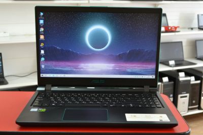 Лот: 16472250. Фото: 1. Asus X560U (15.6"/Intel Core i5-8250U... Ноутбуки