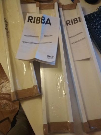 Лот: 10458881. Фото: 1. Полки для книг и картин IKEA Ribba... Полки, стеллажи, этажерки
