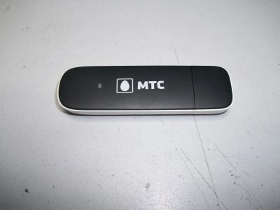Лот: 17453367. Фото: 1. Беспроводной модем Huawei E353. Беспроводные модемы