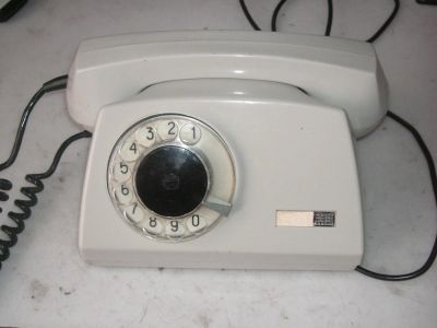 Лот: 9417982. Фото: 1. Дисковый телефон *Telkom*. Проводные телефоны