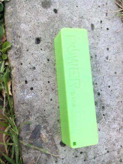 Лот: 8188043. Фото: 1. Power bank/Портативное зарядное... Внешние, портативные аккумуляторы для смартфонов (Power bank)