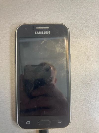 Лот: 20744375. Фото: 1. Телефон Samsung J 1 Не включается... Кнопочные мобильные телефоны