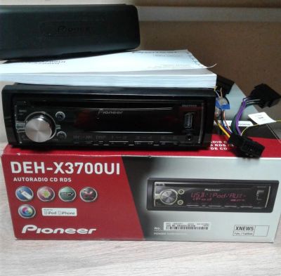 Лот: 8808291. Фото: 1. Продам автомагнитолу Pioneer DEH-X3700UI... Автомагнитолы
