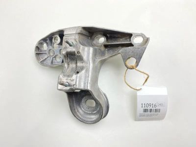Лот: 25318744. Фото: 1. Кронштейн опоры двигателя Volkswagen... Двигатель и элементы двигателя