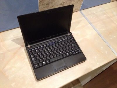 Лот: 4935303. Фото: 1. Нетбук Samsung NP-NC10. Ноутбуки