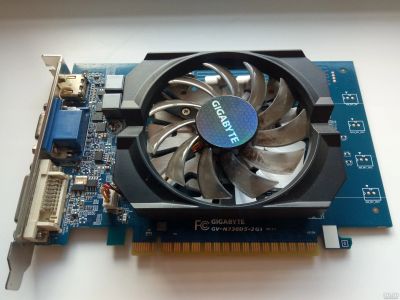 Лот: 17375220. Фото: 1. Gigabyte GT 730 2Gb GDDR-5 GV-N730D5-2GI... Видеокарты