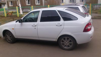 Лот: 4060555. Фото: 1. продам авто лада прира. Автомобили