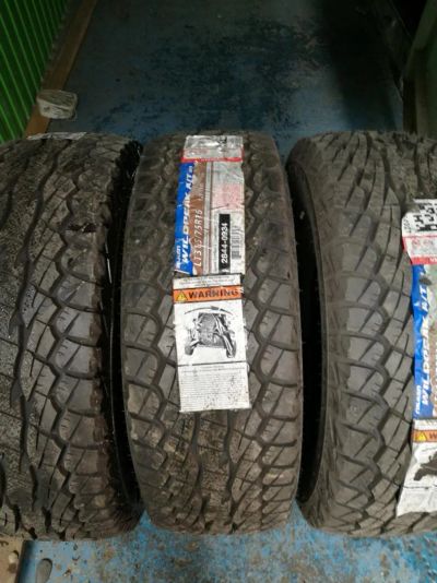 Лот: 11394965. Фото: 1. Автошины R 16 315/75 LT 121/118Q... Шины