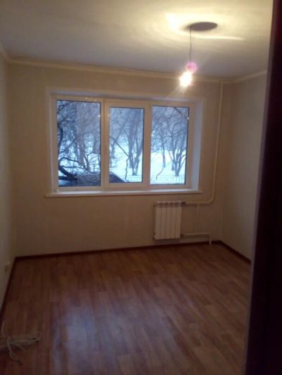 Лот: 8009191. Фото: 1. Гостинка, ул. Устиновича, д. 34. Квартиры, студии