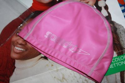Лот: 9536096. Фото: 1. Шапочка детская для бассейна Speedo... Плавание