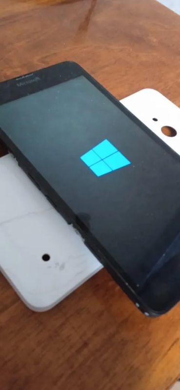 Лот: 22391499. Фото: 1. Смартфон Microsoft Lumia 640 LTE... Смартфоны
