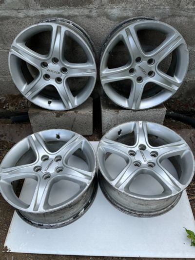 Лот: 18196693. Фото: 1. Диски Toyota Altezza. Диски