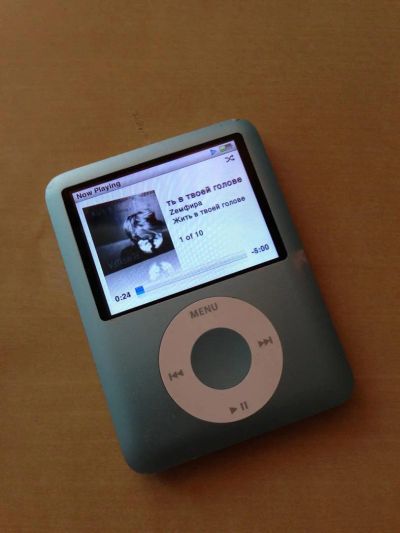 Лот: 3125599. Фото: 1. iPod nano 3 (8Gb). Плееры