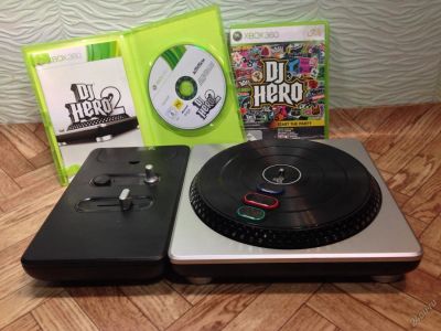 Лот: 5939543. Фото: 1. DJ Hero 2 XBOX360 (игра+контроллер... Аксессуары, геймпады