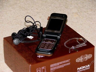 Лот: 884739. Фото: 1. Nokia 7390. Кнопочные мобильные телефоны