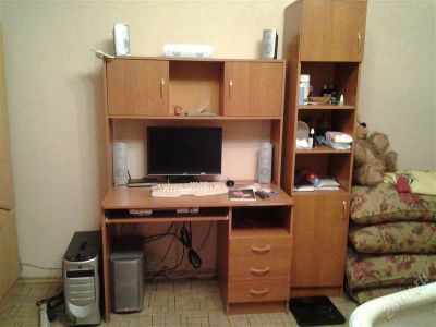 Лот: 2295061. Фото: 1. компьютерный стол и шкаф. Другое (мебель)