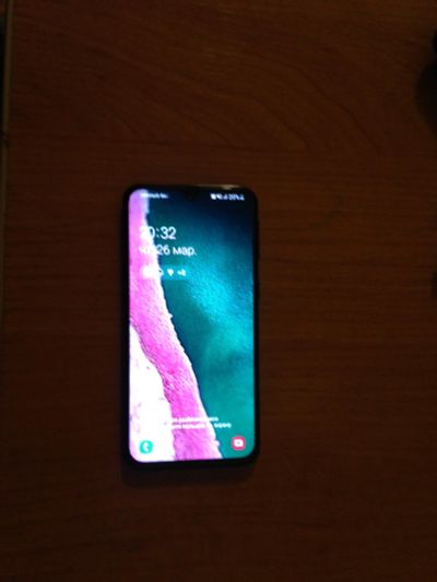 Лот: 15750847. Фото: 1. Samsung Galaxy A40. Смартфоны