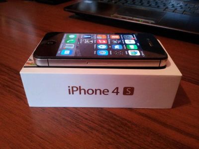 Лот: 7695813. Фото: 1. iphone 4s черный. Смартфоны