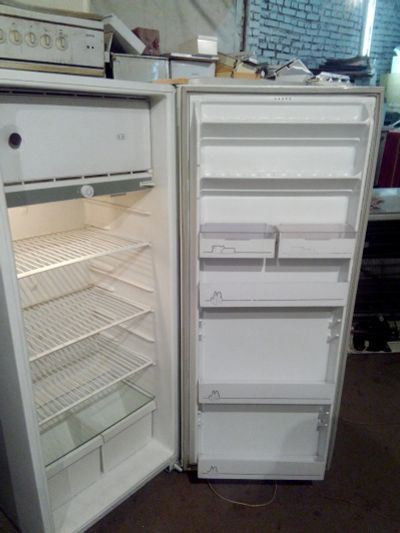 Лот: 14573114. Фото: 1. холодильник Бирюса-6. Холодильники, морозильные камеры