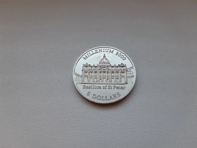 Лот: 18060710. Фото: 1. Либерия 5 долларов 2000 " Миллениум... Африка