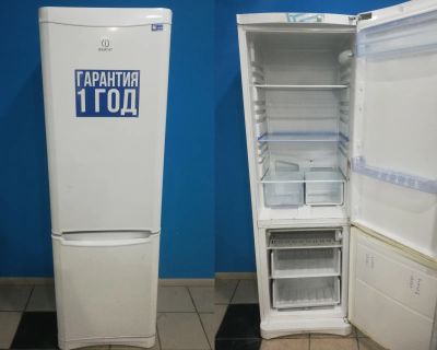 Лот: 20592556. Фото: 1. Холодильник Indesit B 18 код 532155. Холодильники, морозильные камеры