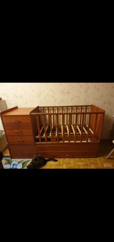Лот: 17009538. Фото: 1. Детская кроватка. Детские кровати и кроватки