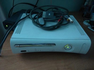 Лот: 5656678. Фото: 1. Xbox 360 с рубля!. Игровые приставки, консоли