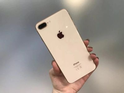 Лот: 14755377. Фото: 1. Куплю iPhone 8 Plus gold. Смартфоны