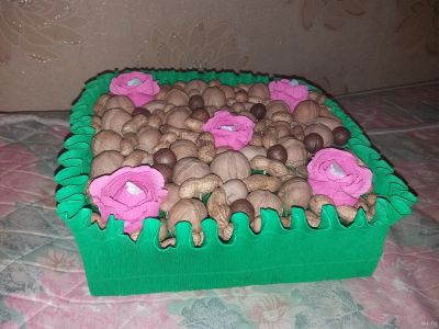 Лот: 13825957. Фото: 1. Орехи 4 вида, букет, подарок. Букеты из конфет, игрушек