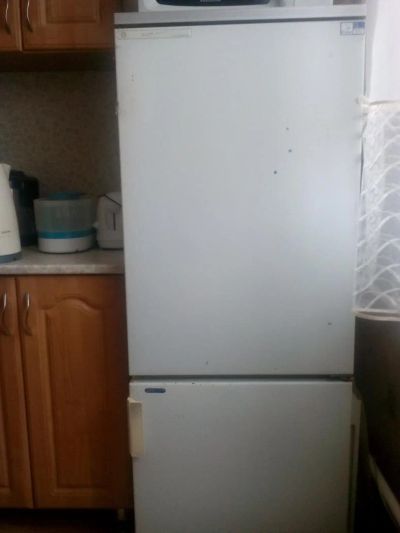 Лот: 6591035. Фото: 1. Холодильник Бирюса 224с. Холодильники, морозильные камеры