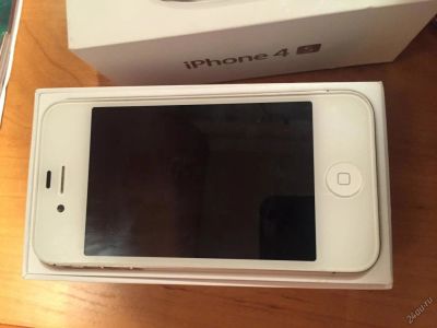 Лот: 5577469. Фото: 1. iphone 4s 16gb полный комплект... Смартфоны