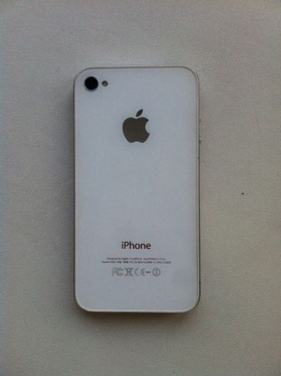 Лот: 6656164. Фото: 1. iPhone 4. Смартфоны