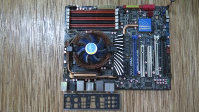 Лот: 19103392. Фото: 1. ASUS P6T Deluxe V2 + процессор... Комплекты запчастей