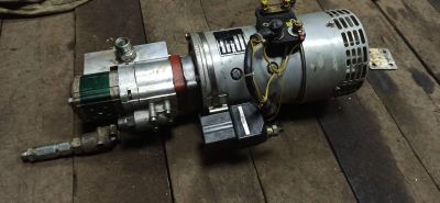 Лот: 17350166. Фото: 1. Гидравлическая станция 24v. Промышленное