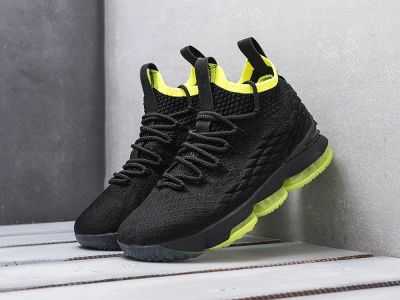 Лот: 16031223. Фото: 1. Кроссовки Nike Lebron XV (10538... Кеды, кроссовки, слипоны