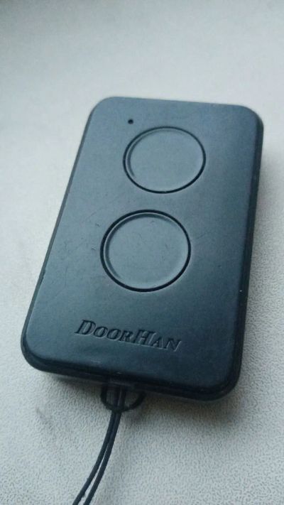 Лот: 22572502. Фото: 1. DoorHan Transmitter 2-PRO-Black... Пульты ДУ
