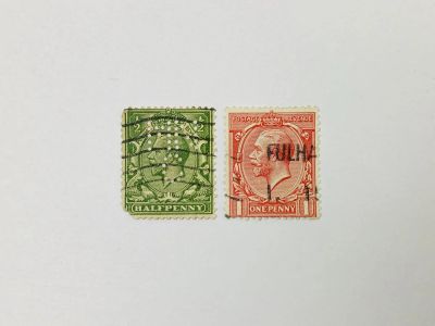 Лот: 23963705. Фото: 1. Король Георг V. Перфин MNC. Неполная... Марки