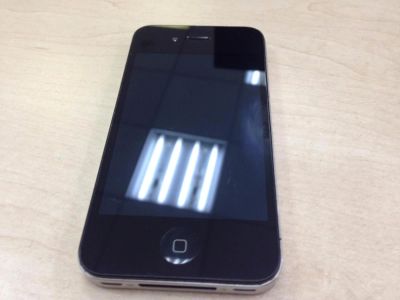 Лот: 4319066. Фото: 1. iPhone 4 на 16 Гб. Оригинал. Смартфоны