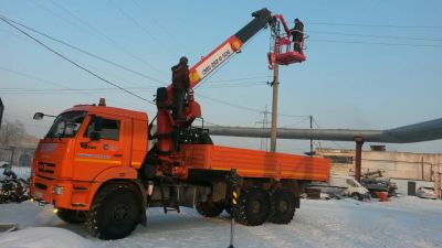 Лот: 8861464. Фото: 1. Аренда услуги авто вышки КаМаЗ... Другие (транспортные услуги, вывоз мусора)