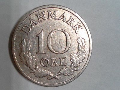 Лот: 14478325. Фото: 1. Монета Дании 10 эре. Европа