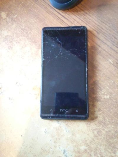 Лот: 9582419. Фото: 1. htc desire 600 dual sim. Смартфоны