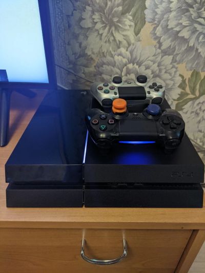 Лот: 19148145. Фото: 1. Sony Playstation 4 500Gb. Игровые приставки, консоли
