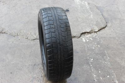 Лот: 14167712. Фото: 1. Шина зимняя Dunlop Graspic DS-1... Шины